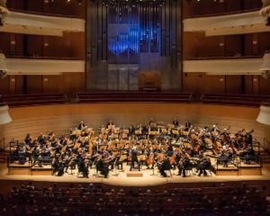 Pacific Symphony performing in Segerstrom Center for the Arts